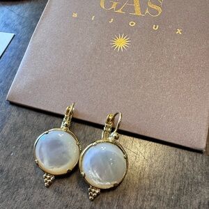 Gas Bijoux Mother Of Pearl Serti Earrings